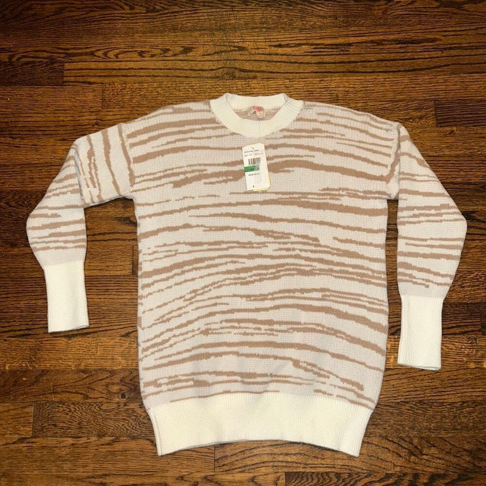 New GB Girls Sweater